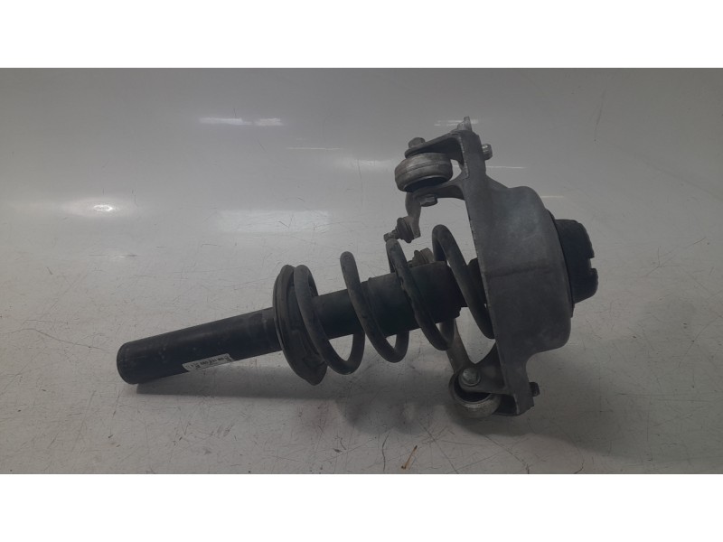 Recambio de amortiguador delantero derecho para audi q5 (8rb) 2.0 tdi quattro referencia OEM IAM 8R0031BD  