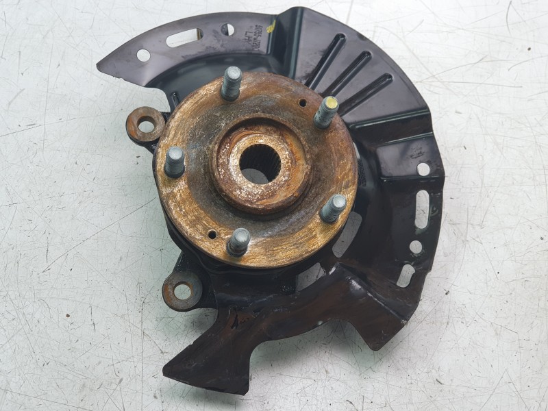 Recambio de mangueta delantera izquierda para kia xceed business referencia OEM IAM 51715J7AA0  