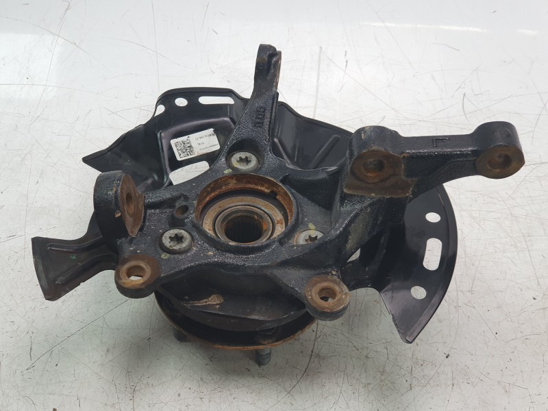 Recambio de mangueta delantera izquierda para kia xceed business referencia OEM IAM 51715J7AA0  