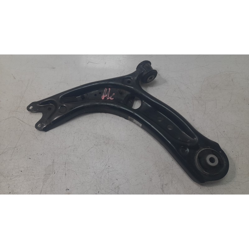 Recambio de brazo suspension inferior delantero izquierdo para volkswagen golf viii (cd1, da1) 2.0 tdi referencia OEM IAM 5WA407