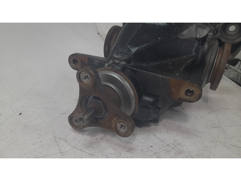 Recambio de diferencial trasero para bmw x1 (e84) sdrive 18 d referencia OEM IAM 33107611132  