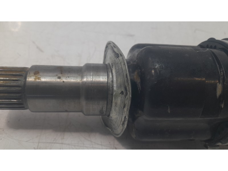 Recambio de transmision delantera derecha para toyota yaris cross hybrid 2wd active tech referencia OEM IAM 434100D820  