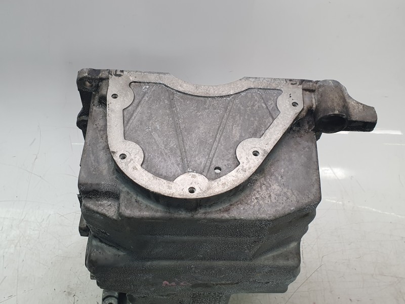 Recambio de carter para land rover discovery sport hse referencia OEM IAM G4D36706D  