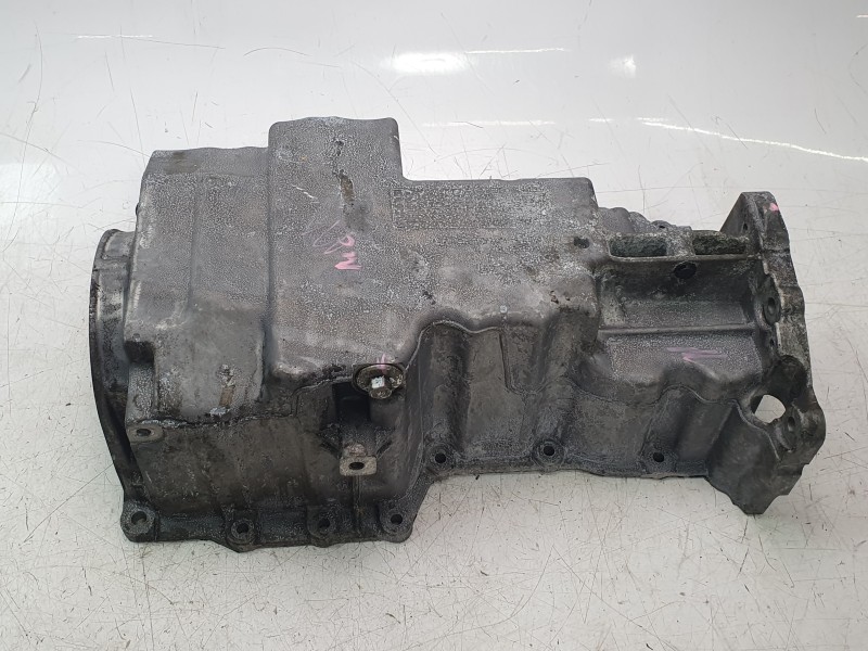 Recambio de carter para land rover discovery sport hse referencia OEM IAM G4D36706D  