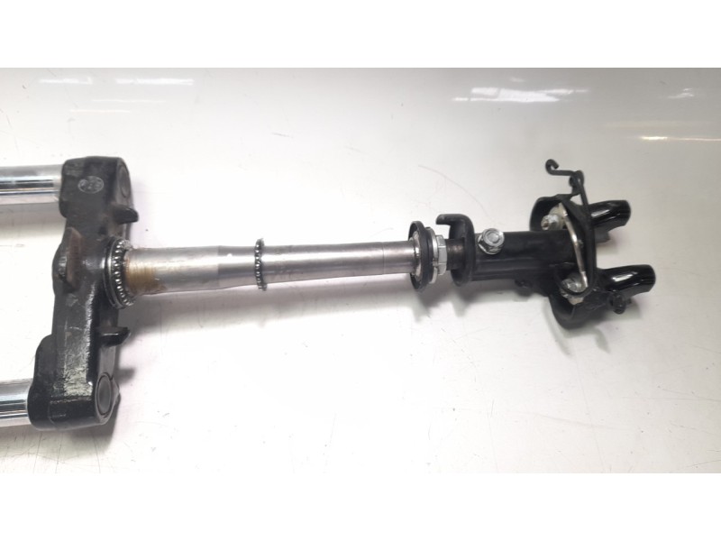 Recambio de horquilla para honda pcx 125 referencia OEM IAM 53219K1ZJ10  