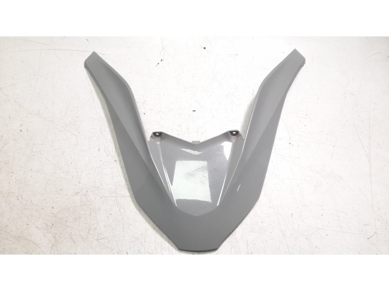 Recambio de moldura para honda pcx 125 referencia OEM IAM 64305K1ZJ100  