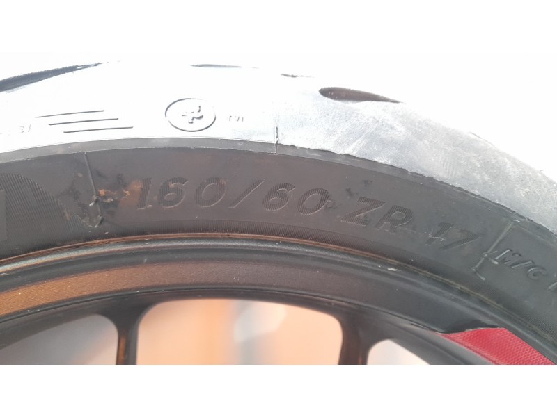 Recambio de llanta para honda cb 750 hornet referencia OEM IAM 42650MLBD00  