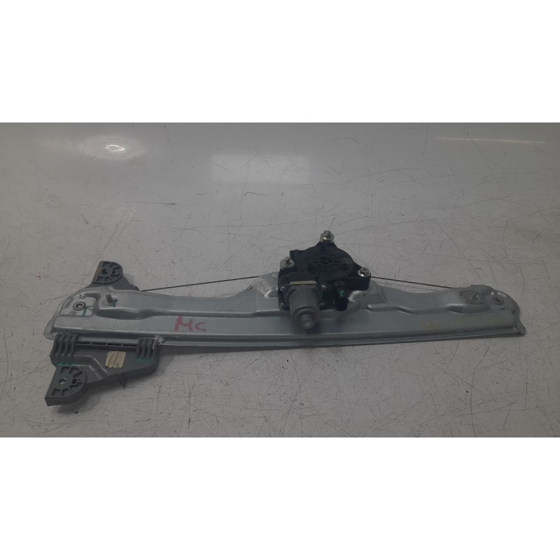 Recambio de elevalunas trasero izquierdo para kia sportage (nq5) drive referencia OEM IAM 83404R2000  