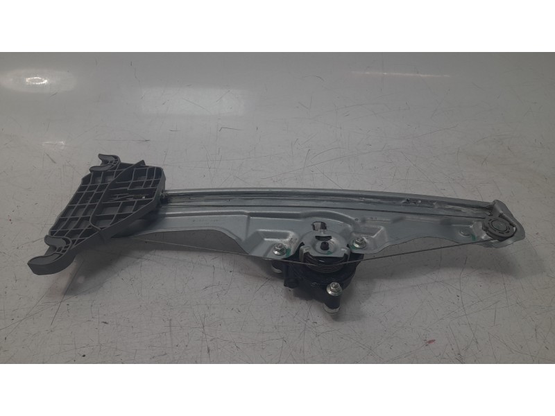 Recambio de elevalunas trasero izquierdo para kia sportage (nq5) drive referencia OEM IAM 83404R2000  