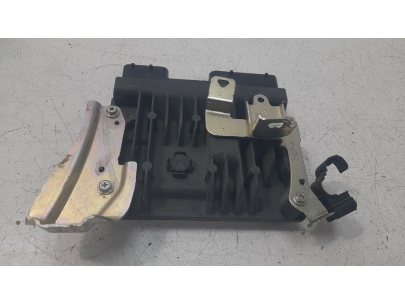 Recambio de centralita motor uce para toyota c-hr (_x1_) 2.0 hybrid (maxh10) referencia OEM IAM 8966602E60  