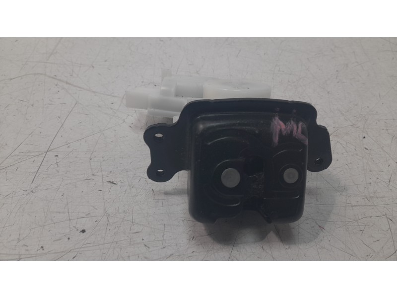 Recambio de cerradura maletero / porton para toyota c-hr (_x1_) 2.0 hybrid (maxh10) referencia OEM IAM 6935042090  