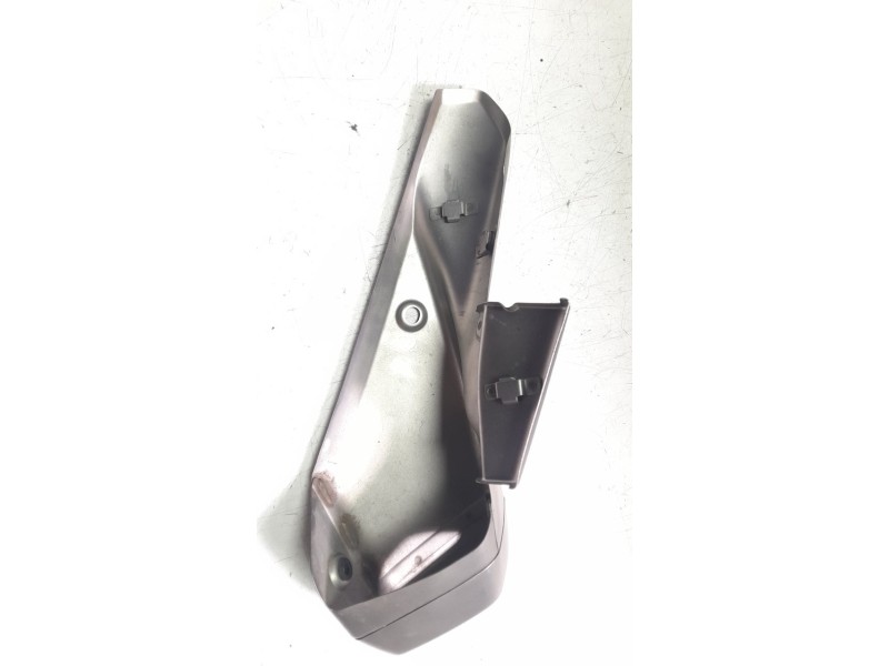 Recambio de moldura para honda cb (501cc - ) cb 650 r (rh08, rh02) referencia OEM IAM 18355MKYD50  