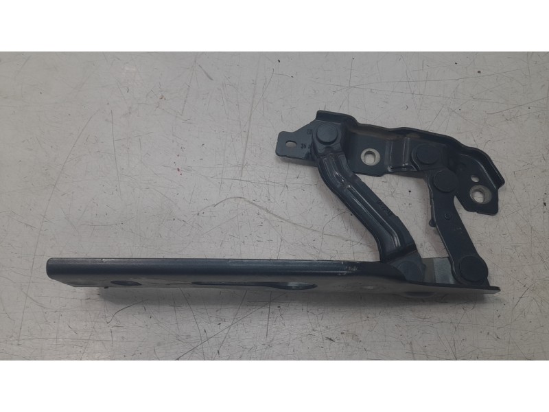 Recambio de bisagra capo izquierda para cupra formentor 1.5 tsi referencia OEM IAM 5FF823301  