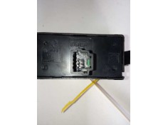 Recambio de warning para dacia sandero ambiance referencia OEM IAM E3160101   2