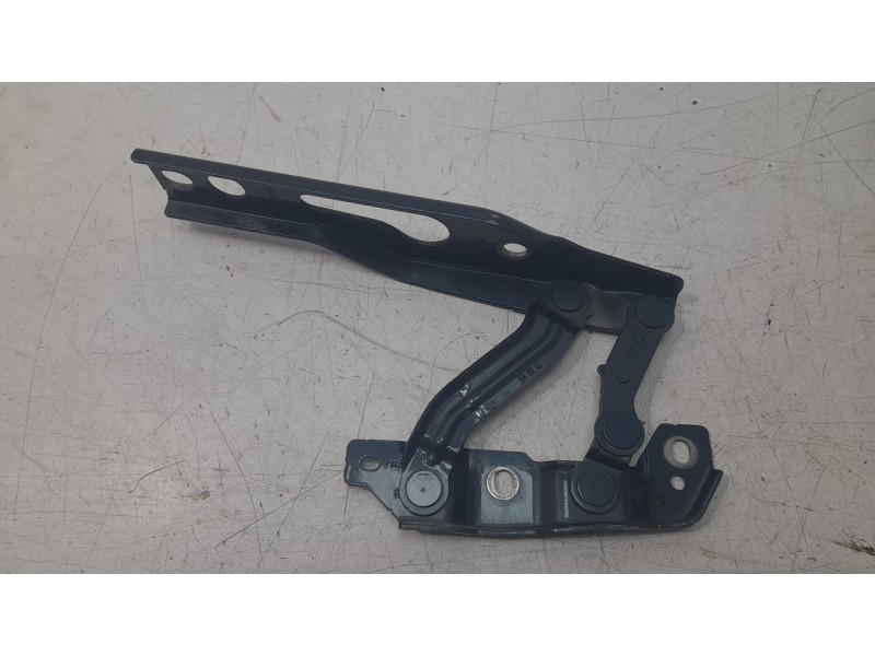 Recambio de bisagra capo derecha para cupra formentor 1.5 tsi referencia OEM IAM 5FF823302  
