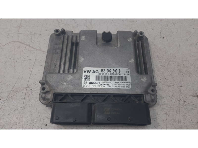 Recambio de centralita motor uce para cupra formentor 1.5 tsi referencia OEM IAM 05E907309D  