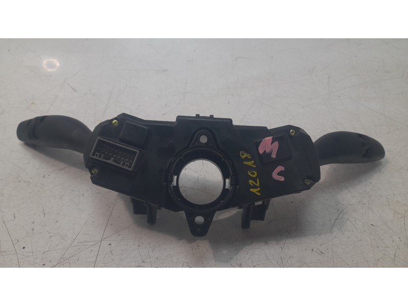 Recambio de mando multifuncion para kia xceed business referencia OEM IAM 93404J7950  