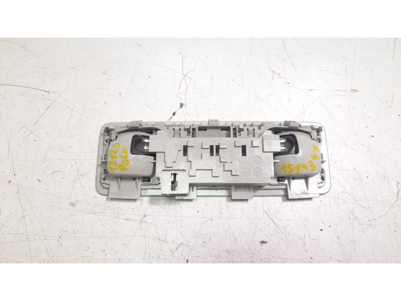 Recambio de luz interior para volkswagen polo vi (aw1, bz1, ae1) 1.0 tsi referencia OEM IAM 2GA947290  