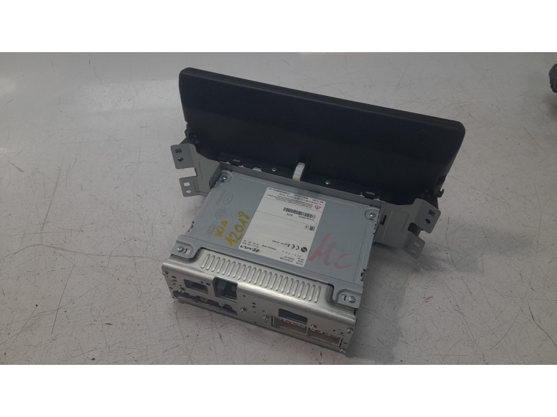 Recambio de sistema navegacion gps para kia xceed business referencia OEM IAM 96160J7050WK  