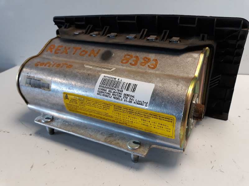 Recambio de airbag delantero derecho para ssangyong rexton 270 xdi limited referencia OEM IAM 8621008012  