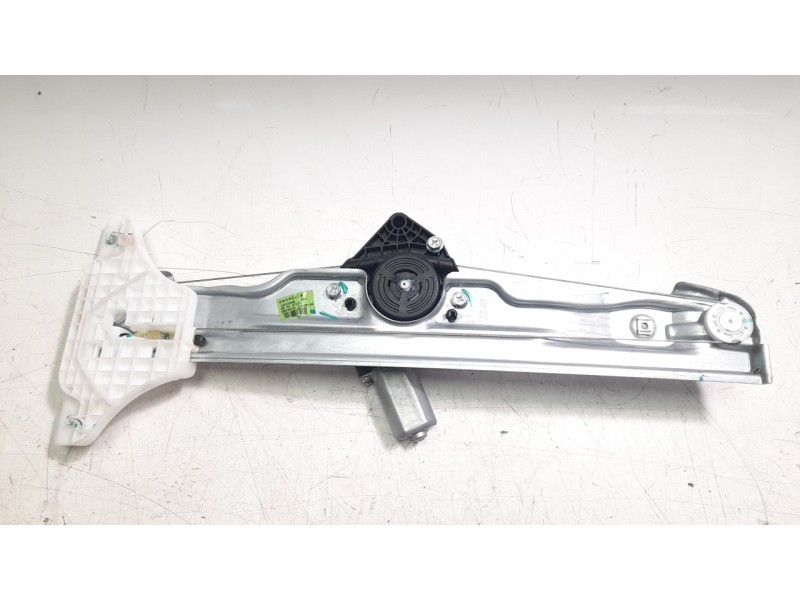 Recambio de elevalunas trasero derecho para mg zs suv (azs1) 1.5 vti referencia OEM IAM 10373044  