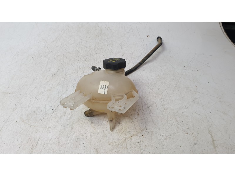 Recambio de bote expansor para jeep renegade suv (bu, b1, bv) 1.6 referencia OEM IAM 0052052767  