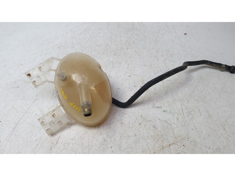 Recambio de bote expansor para jeep renegade suv (bu, b1, bv) 1.6 referencia OEM IAM 0052052767  