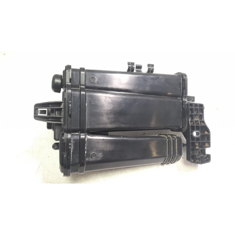 Recambio de travesaño superior para volkswagen polo vi (aw1, bz1, ae1) 1.0 tsi referencia OEM IAM 2Q0201801A  