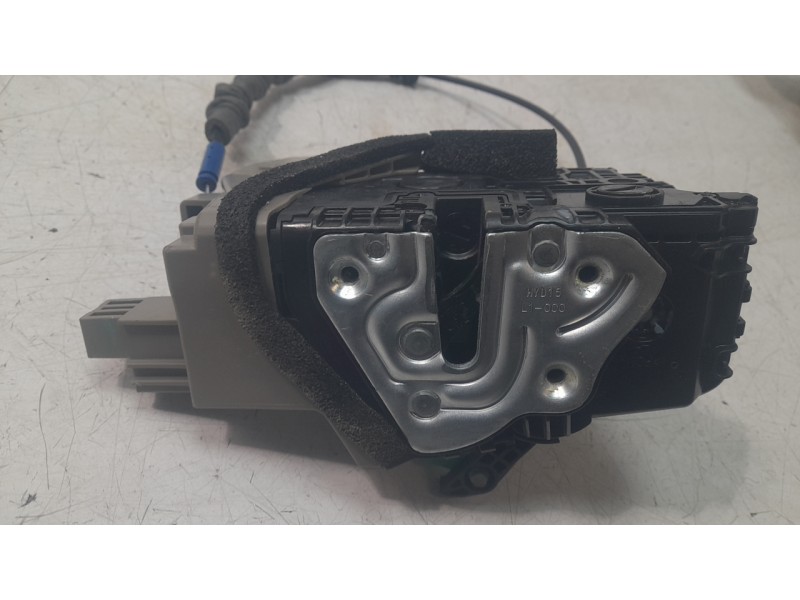 Recambio de cerradura puerta trasera izquierda para kia xceed business referencia OEM IAM 81410J7300  