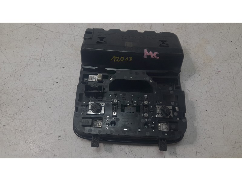 Recambio de luz interior para kia xceed business referencia OEM IAM 92800J7060WK  