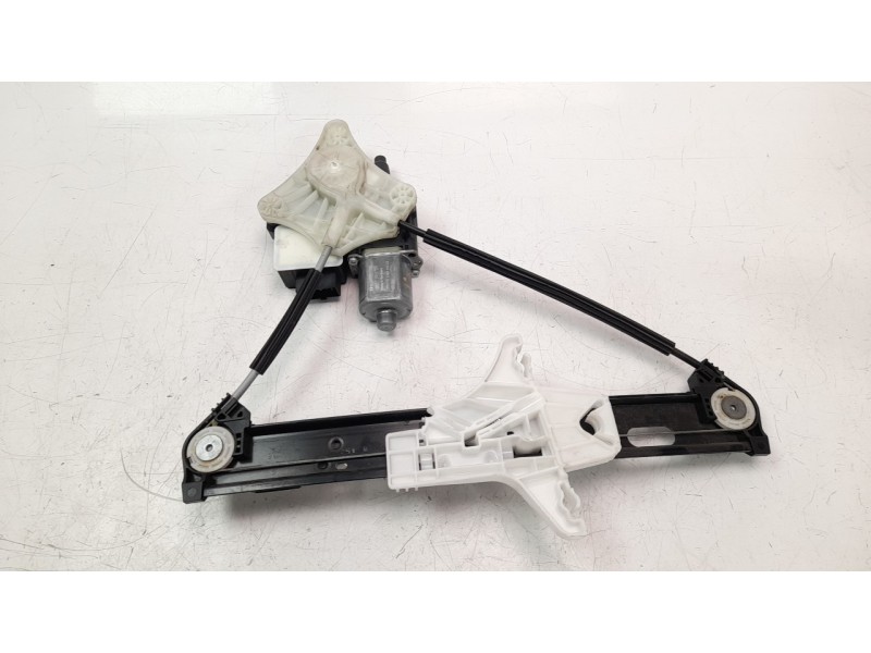 Recambio de elevalunas trasero izquierdo para volkswagen polo 1.0 tsi referencia OEM IAM 2G6839461C  