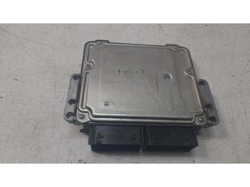 Recambio de centralita motor uce para ford transit courier b460 furgoneta/monovolumen 1.5 tdci referencia OEM IAM 2052369 GT7612