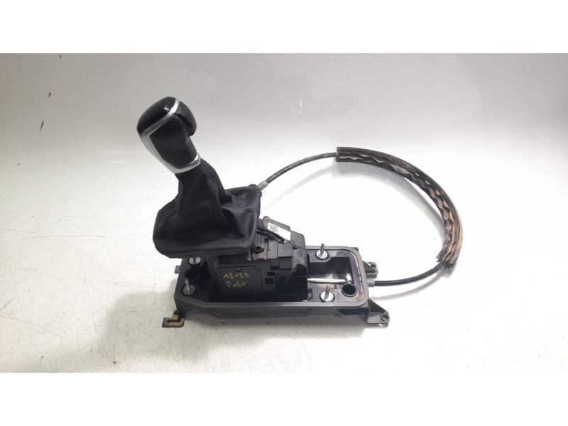 Recambio de palanca cambio para volkswagen polo vi (aw1, bz1, ae1) 1.0 tsi referencia OEM IAM 2Q1713023AF  