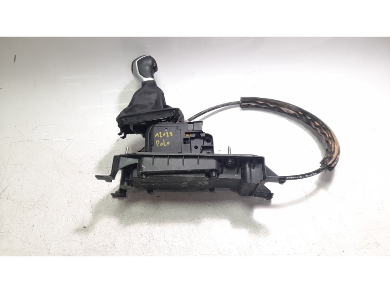 Recambio de palanca cambio para volkswagen polo vi (aw1, bz1, ae1) 1.0 tsi referencia OEM IAM 2Q1713023AF  