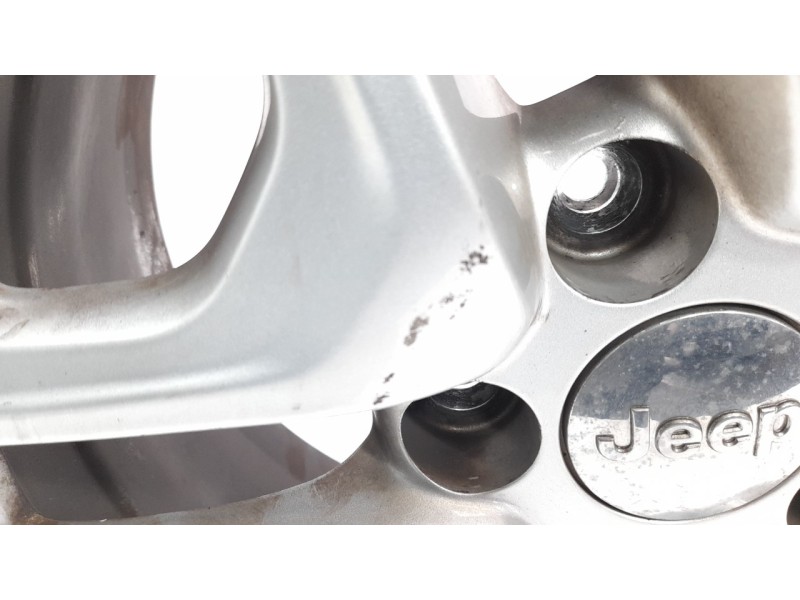 Recambio de llanta para jeep compass ii 1.6 m-jet cat referencia OEM IAM 5VC24TRMAA  