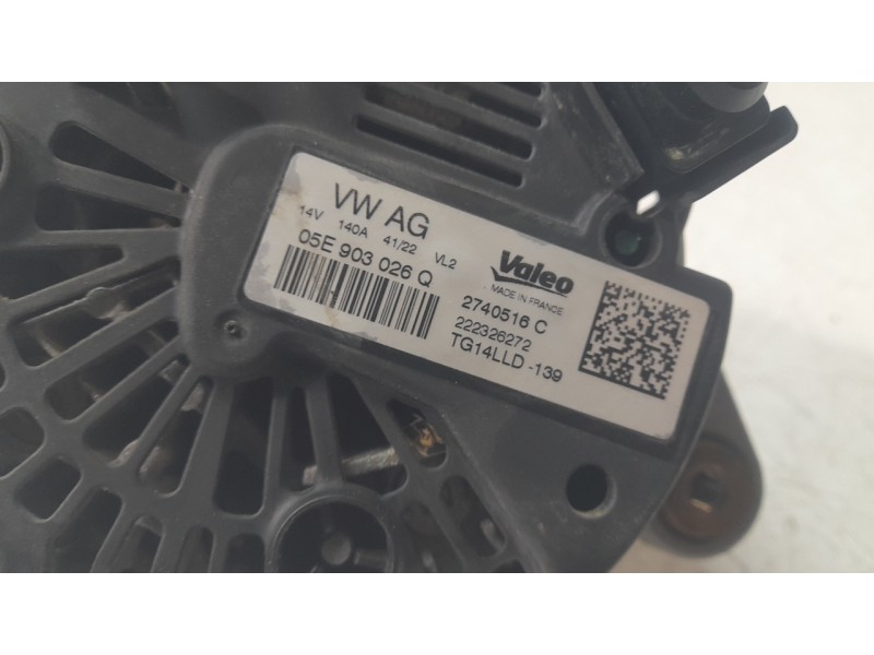 Recambio de alternador para cupra formentor 1.5 tsi referencia OEM IAM 05E903027A  
