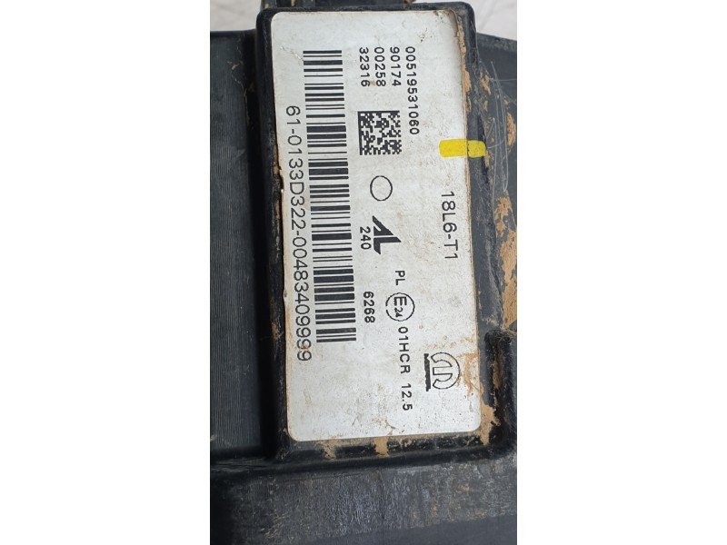 Recambio de piloto delantero derecho para jeep renegade suv (bu, b1, bv) 1.6 referencia OEM IAM 00519531060  