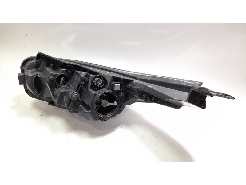 Recambio de faro derecho para kia xceed business referencia OEM IAM 92102J7300  