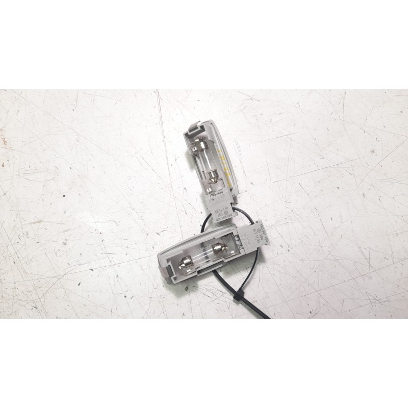 Recambio de luz interior para volkswagen polo vi (aw1, bz1, ae1) 1.0 tsi referencia OEM IAM 1K0947109TS4  