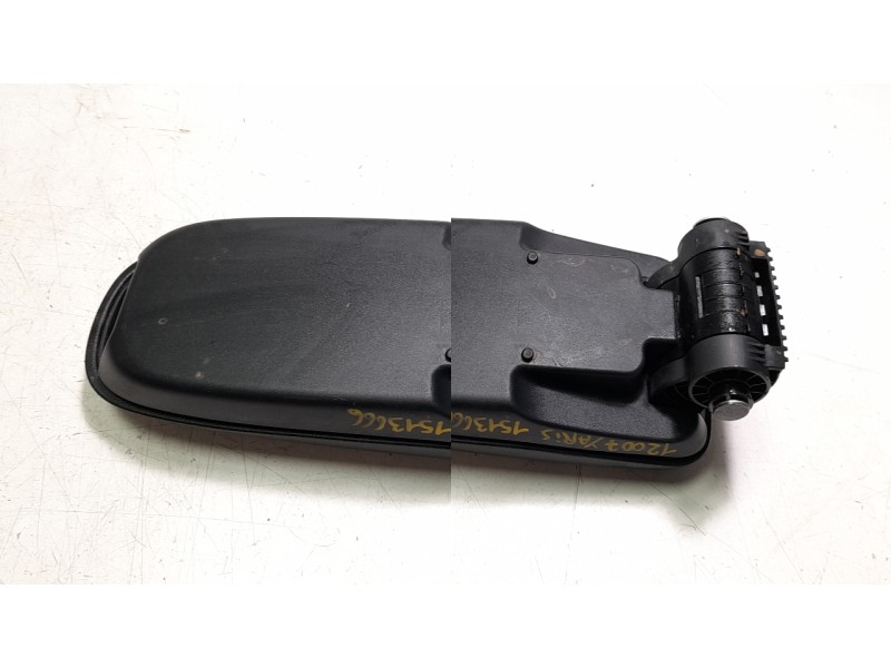 Recambio de apoyabrazos central para toyota yaris cross hybrid 2wd active tech referencia OEM IAM 58905K0020C1  