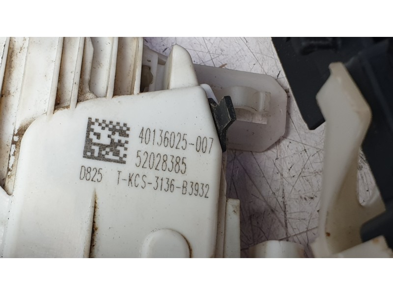 Recambio de cerradura puerta trasera izquierda para jeep renegade suv (bu, b1, bv) 1.6 referencia OEM IAM 52028385  