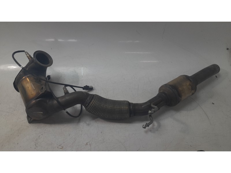 Recambio de catalizador para cupra formentor 1.5 tsi referencia OEM IAM 5WA131723B  