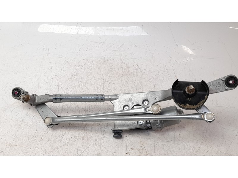 Recambio de motor limpia delantero para toyota yaris cross hybrid 2wd active tech referencia OEM IAM 851500D340  