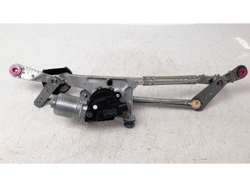Recambio de motor limpia delantero para toyota yaris cross hybrid 2wd active tech referencia OEM IAM 851500D340  