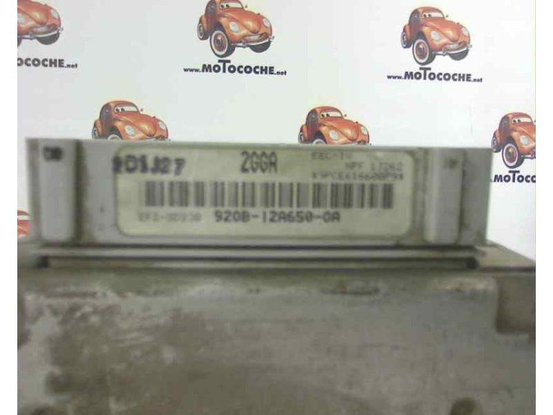 Recambio de centralita motor uce para ford sierra turnier 2.0 referencia OEM IAM 92GB12A650GA 2GGA EFI-SD230