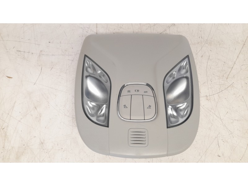 Recambio de luz interior para jeep compass ii 1.6 m-jet cat referencia OEM IAM L0260557AE01  