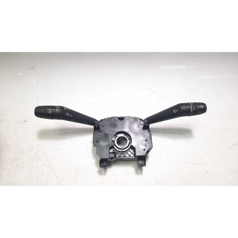 Recambio de mando multifuncion para citroën jumper furgon 3.5 l3 h2 bluehdi 14 s&s 6v referencia OEM IAM 1004085A  