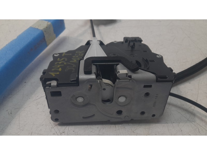 Recambio de cerradura maletero / porton para citroën jumper furgon 3.5 l3 h2 bluehdi 14 s&s 6v referencia OEM IAM 46862608  