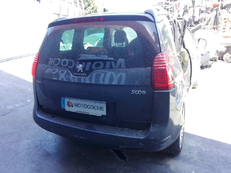 peugeot 5008 del año 2015
