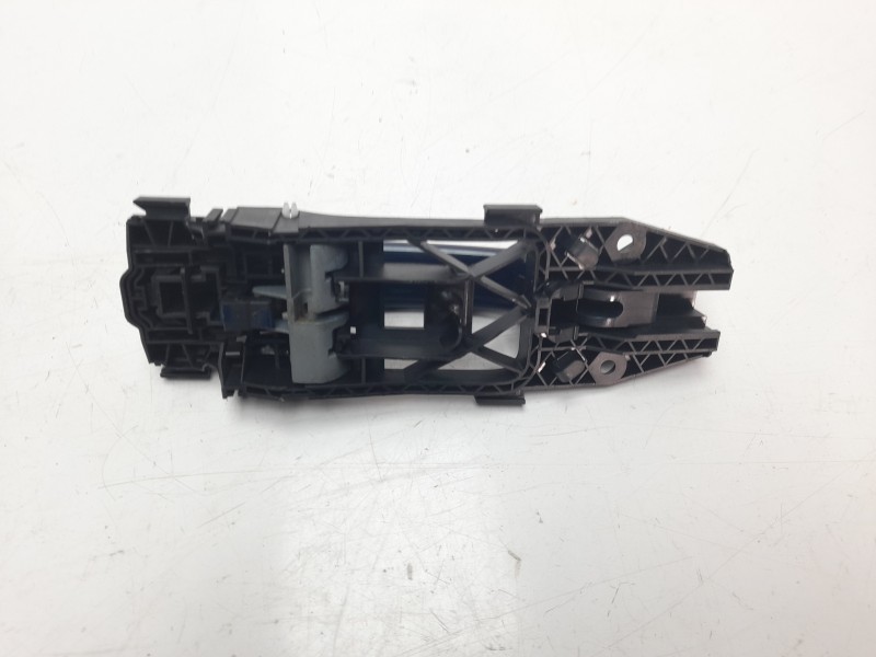 Recambio de maneta exterior delantera derecha para seat ibiza (6p1) style referencia OEM IAM 5N0839885H 35381828S 